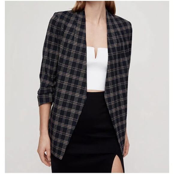 Aritzia Babaton Macauley Navy Plaid Cinched 3/4 Sleeve Blazer Size 2 - Picture 1 of 9